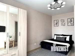 1-к квартира, посуточно, 35м2, 12/19 этаж