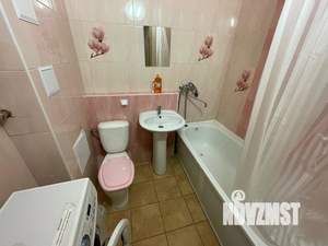 1-к квартира, посуточно, 37м2, 1/1 этаж