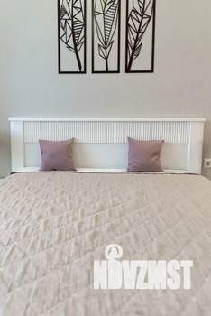 1-к квартира, посуточно, 28м2, 7/16 этаж