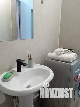 Студия квартира, посуточно, 30м2, 20/25 этаж