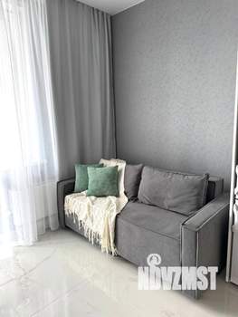 Студия квартира, посуточно, 30м2, 13/19 этаж