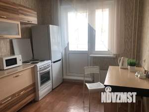 1-к квартира, посуточно, 40м2, 14/16 этаж