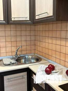 Студия квартира, посуточно, 32м2, 3/5 этаж