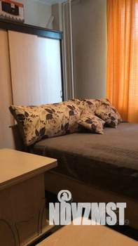 Студия квартира, посуточно, 28м2, 1/4 этаж