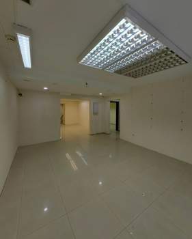 5-к квартира, на длительный срок, 139м2, 1/10 этаж