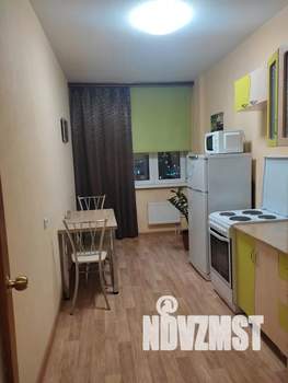 1-к квартира, посуточно, 40м2, 3/10 этаж