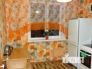 1-к квартира, посуточно, 42м2, 9/10 этаж