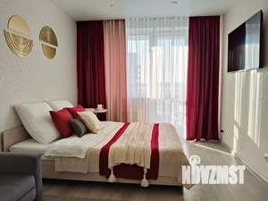 1-к квартира, посуточно, 40м2, 13/17 этаж