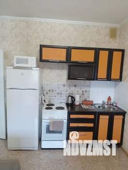 1-к квартира, посуточно, 42м2, 4/20 этаж