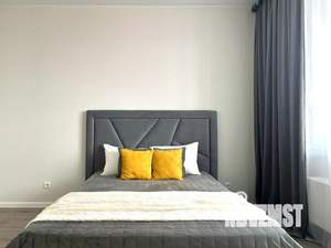 2-к квартира, посуточно, 60м2, 1/1 этаж