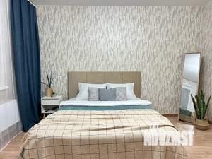1-к квартира, посуточно, 42м2, 3/15 этаж