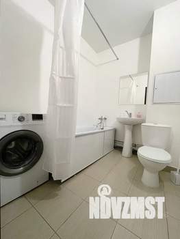 Студия квартира, посуточно, 35м2, 3/25 этаж