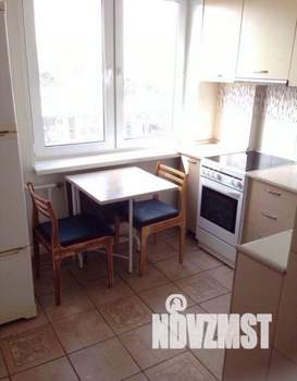 2-к квартира, посуточно, 50м2, 1/1 этаж