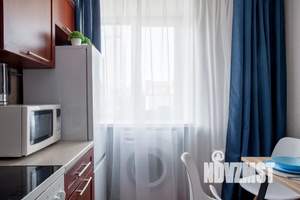 1-к квартира, посуточно, 38м2, 5/5 этаж