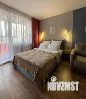 Студия квартира, посуточно, 31м2, 15/19 этаж