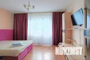 1-к квартира, посуточно, 42м2, 8/16 этаж