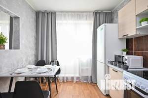 Студия квартира, посуточно, 34м2, 3/9 этаж