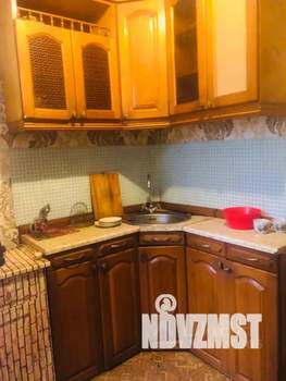 1-к квартира, посуточно, 40м2, 1/5 этаж
