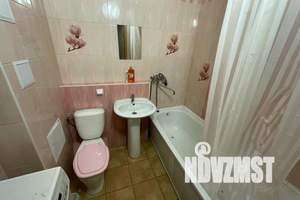 1-к квартира, посуточно, 37м2, 8/17 этаж