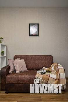 Студия квартира, посуточно, 38м2, 17/17 этаж