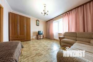 1-к квартира, посуточно, 44м2, 1/1 этаж