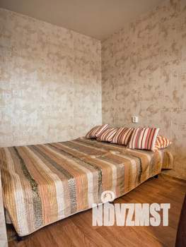 1-к квартира, посуточно, 44м2, 10/10 этаж