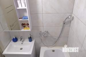 1-к квартира, посуточно, 43м2, 9/10 этаж