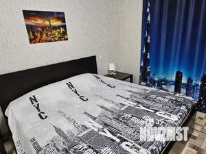 Студия квартира, посуточно, 40м2, 11/17 этаж