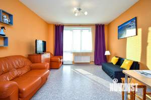 2-к квартира, посуточно, 47м2, 8/19 этаж