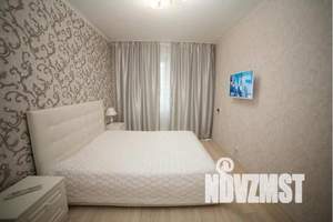 1-к квартира, посуточно, 39м2, 3/10 этаж