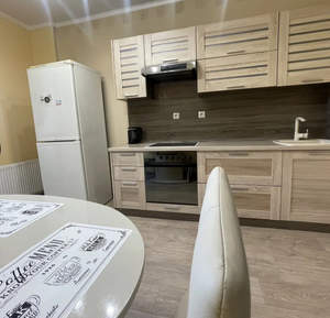 1-к квартира, на длительный срок, 47м2, 5/10 этаж