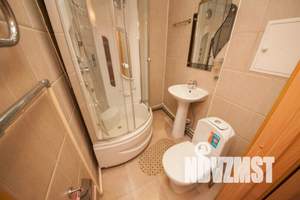 1-к квартира, посуточно, 34м2, 4/5 этаж