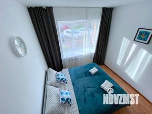 1-к квартира, посуточно, 40м2, 1/12 этаж