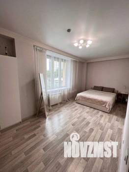 2-к квартира, посуточно, 56м2, 1/1 этаж