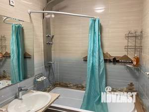 Студия квартира, посуточно, 40м2, 1/5 этаж