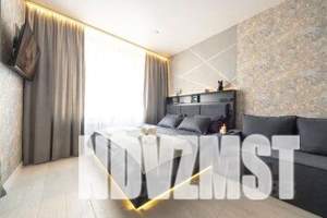 1-к квартира, посуточно, 40м2, 13/23 этаж