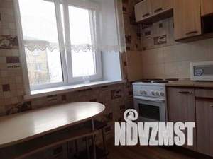 2-к квартира, на длительный срок, 44м2, 3/5 этаж