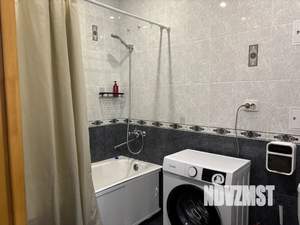 Студия квартира, посуточно, 40м2, 1/5 этаж