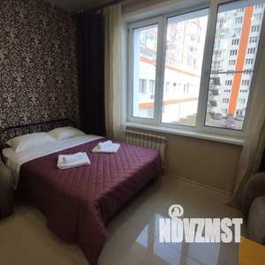 Студия квартира, посуточно, 30м2, 3/19 этаж