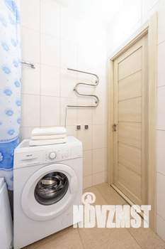 1-к квартира, посуточно, 46м2, 23/27 этаж
