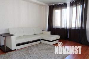 2-к квартира, посуточно, 45м2, 3/9 этаж