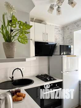 1-к квартира, посуточно, 32м2, 1/5 этаж