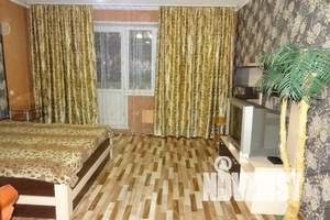 1-к квартира, посуточно, 41м2, 9/10 этаж