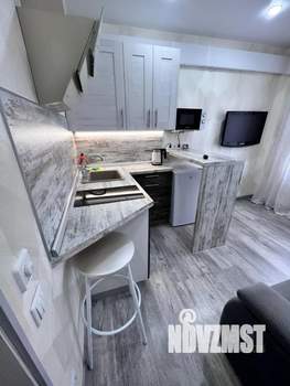 Студия квартира, посуточно, 17м2, 1/9 этаж