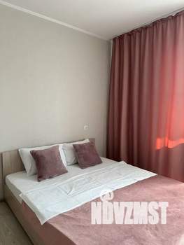 1-к квартира, посуточно, 40м2, 8/10 этаж