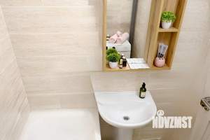 2-к квартира, посуточно, 56м2, 6/17 этаж