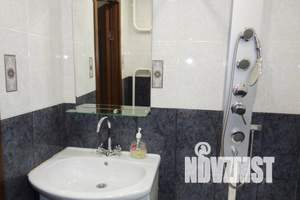 1-к квартира, посуточно, 35м2, 5/10 этаж