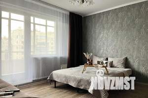 1-к квартира, посуточно, 40м2, 8/10 этаж