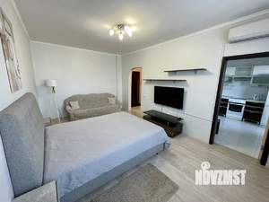 1-к квартира, посуточно, 37м2, 1/1 этаж