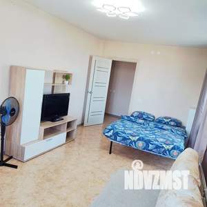 1-к квартира, посуточно, 49м2, 10/25 этаж